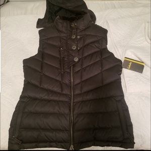 Cabela's Vest